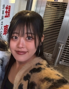 プロフィール写真1・いくら|88IKEBUKURO・ハチハチ - 池袋西口のガールズバー