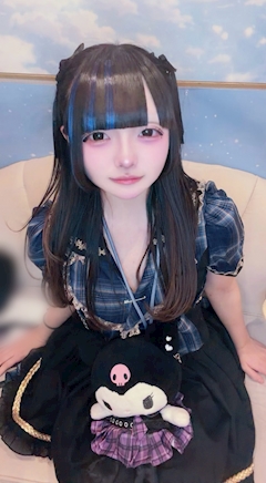 最近ブログを始めた女の子