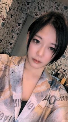 瑠衣