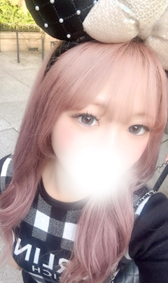 最近ブログを始めた女の子