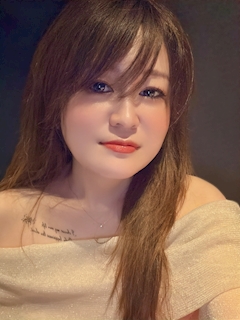 プロフィール写真2・深瀬 にこ|CLUB ONE CHAN ミナミ 宗右衛門・ワンチャン ミナミ ソエモンチョウ - 心斎橋筋の熟女パブ/熟女キャバクラ
