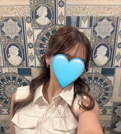 最近ブログを始めた女の子