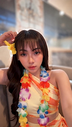 プロフィール写真3・EYNA|NYNY・ニューヨークニューヨーク - 名古屋 栄のインターナショナルパブ