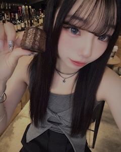 プロフィール写真3・つき【ATHENA】｜GIRL’S BAR LOUNGE ATHENA・アテナ - 船橋のガールズバー