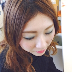 最近ブログを始めた女の子