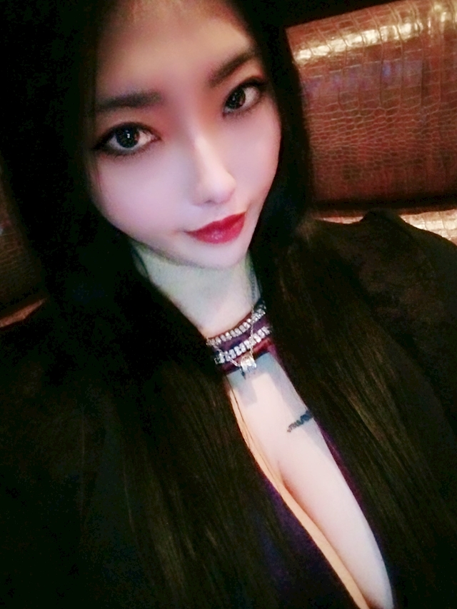 プロフィール写真8・れいな|