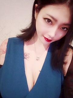 プロフィール写真5・れいな|熟女キャバクラ『乱舞-らんぶ』 - 安城の熟女パブ/熟女キャバクラ