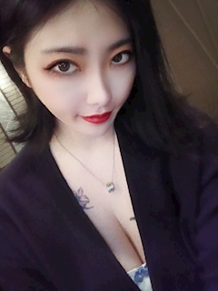 プロフィール写真5・れいな|熟女キャバクラ『乱舞-らんぶ』・ランブ - 安城の熟女パブ/熟女キャバクラ