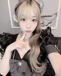 プロフィール写真1・くるり|Cafe & Bar Lumière de l'aube るみえる・ルミエール ドゥ ローブ ルミエル - 東心斎橋のコンカフェ