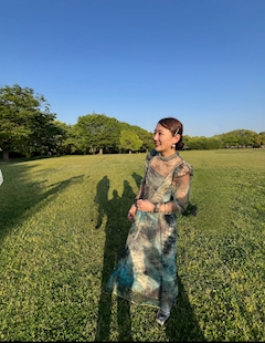 プロフィール写真1・昼 あゆみ【池袋西口 Maria】|Girls Bar Maria・マリア - 池袋西口(北)のガールズバー