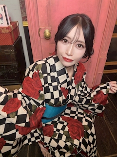 プロフィール写真9・🎀伊集院みかな🎀|CLUB ONE CHAN 梅田お初天神・ワンチャン ウメダ オハツテンジン - 曽根崎の熟女パブ/熟女キャバクラ