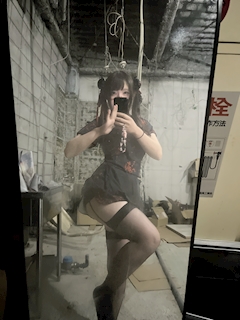 プロフィール写真3・おもち　はちくろ｜はちみつくろーばー - 池袋西口のキャバクラ