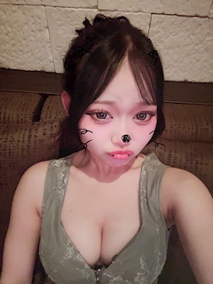 プロフィール写真3・みお|Verxina・ヴィルシーナ - 名古屋 錦のキャバクラ