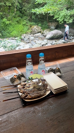 にこ