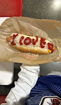 にこ