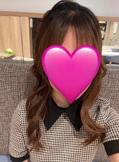 こころ「退勤しました🐰🍒」