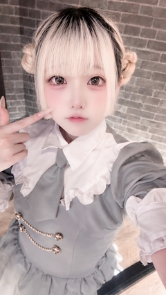 しろ