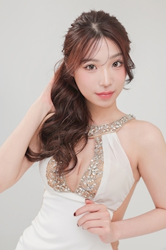 プロフィール写真2・白乃 菜月｜BARCELONA FILLIA・フィリア - すすきののニュークラブ（キャバクラ）