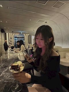 プロフィール写真5・あおい🏫3BS|3年B組 宗右衛門校 - 宗右衛門町のガールズバー