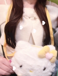 プロフィール写真1・🐰｜十三 ガールズバー BAR CYNTHIA カラオケ ダーツ