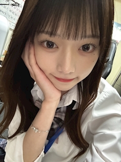 プロフィール写真1・みれい🏫3BS｜3年B組 宗右衛門校 - 宗右衛門町のガールズバー