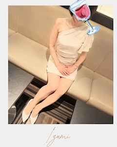 プロフィール写真1・いずみ｜新橋 熟女キャバクラ・バートラム