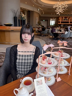 プロフィール写真2・りりか|VENUS・ヴィーナス - 赤坂見附のオカマ/ニューハーフ