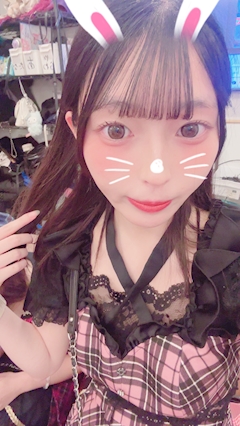 プロフィール写真4・なぁな｜ろぜきゃす・ロゼキャス - 池袋東口のコンカフェ