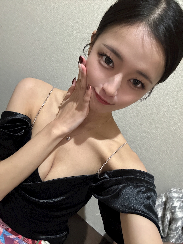 つき