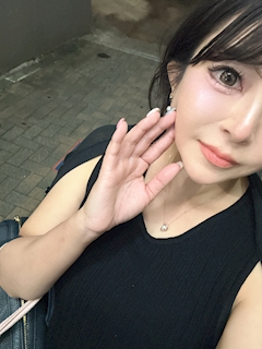 プロフィール写真3・ここ｜Mrs.CAFE 光・ミセスカフェ ヒカリ - 名古屋 錦の熟女パブ/熟女キャバクラ
