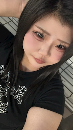 プロフィール写真1・どすこいほのか｜BAR ORCA・オルカ - 十三のガールズバー