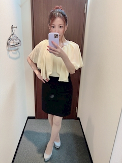 プロフィール写真10・🦋✨🌺一条  ミユ🌺✨🦋｜CLUB ONE CHAN　北新地・ワンチャン キタシンチ - 北新地の熟女パブ/熟女キャバクラ