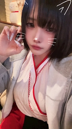 プロフィール写真2・かおり｜おきゅいんみこ - 国分町のコンカフェ