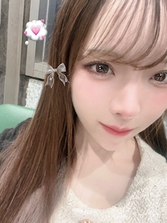 れな「寝ても寝てもねむい🐑💭」