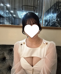 プロフィール写真1・白石 るな｜鹿児島/天文館/キャバクラ/EMIRAI エミライ