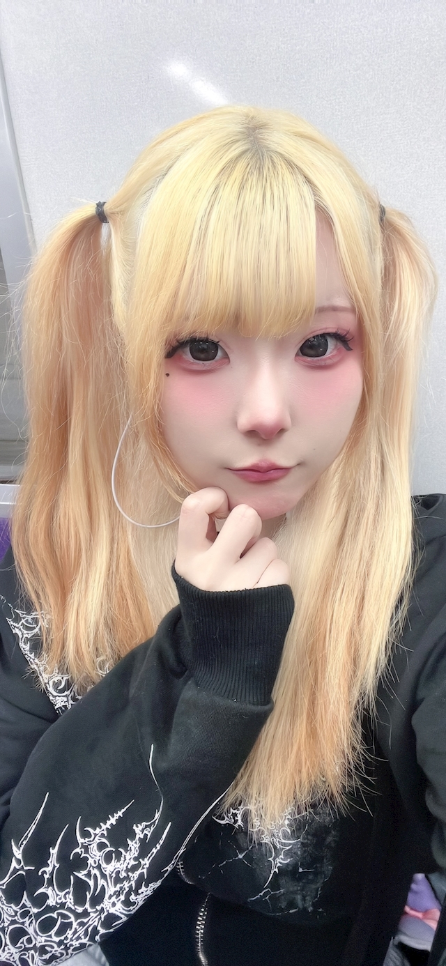 サナ