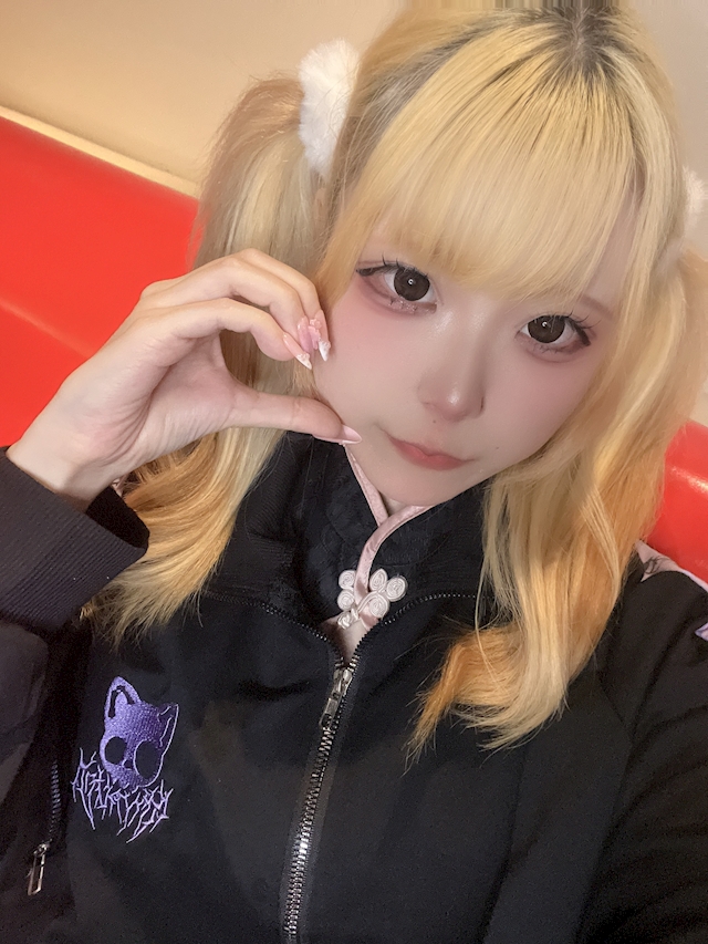 サナ