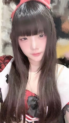 プロフィール写真1・はなび|Cafe&Bar カルテット・カルテット - 池袋東口のコンカフェ