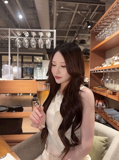 プロフィール写真3・黒木　杏｜Club CRYSTAL・クラブ クリスタル - 金沢片町のキャバクラ