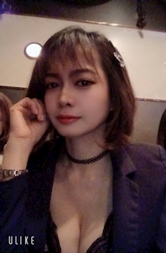 プロフィール写真2・ニコル|CLUB SWAG・スワッグ - 中洲のインターナショナルパブ