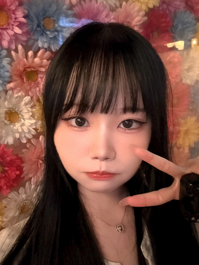 プロフィール写真1・せな🩵吉祥寺ガールズバーラフテル｜