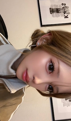 ビビ「😸」