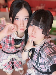 めの「ねこさん」