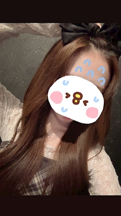 昼　えな【池袋西口 Maria】「今日暑すぎ～🥵🥵」