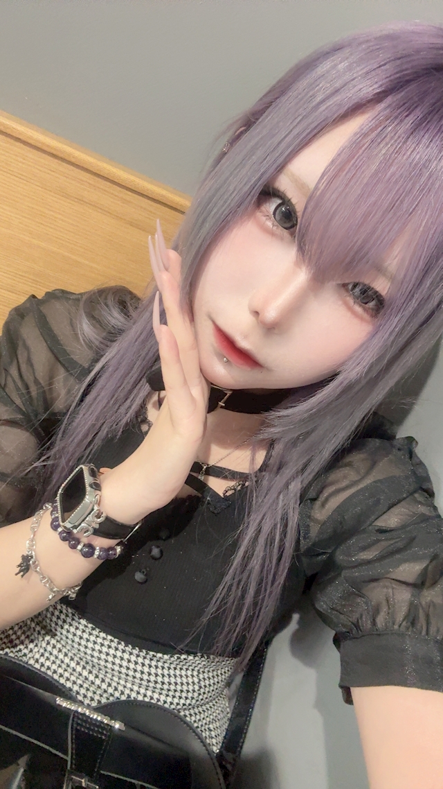 ゆあ CROWN LAB byPinky