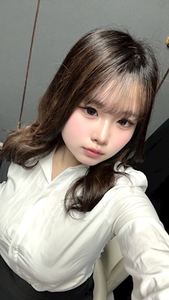 プロフィール写真1・ジウ｜KARA・カラ - 名古屋 錦のコンカフェ