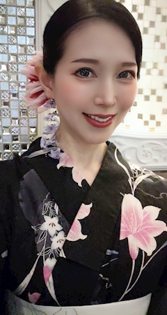 プロフィール写真3・城咲 百合|CLUB ONE CHAN 北新地・ワンチャン キタシンチ - 北新地の熟女パブ/熟女キャバクラ