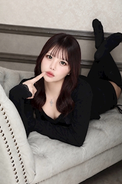 プロフィール写真2・りん(Do or Do)|Girls Bar Do or Do・ドゥオアドゥ - 歌舞伎町のガールズバー