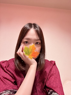 プロフィール写真2・桐谷リサ|CLUB ONE CHAN 梅田お初天神・ワンチャン ウメダ オハツテンジン - 曽根崎の熟女パブ/熟女キャバクラ