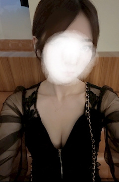 ももあ